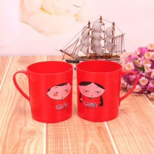 WPC1002 Lao Gong Lao Po Red PVC Cup /pair