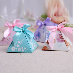 WPB2051 Customize Pyramid Colorful Favor Boxes