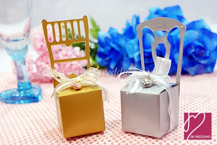 WPB2011 Gold/Silver Chair Box Favor 