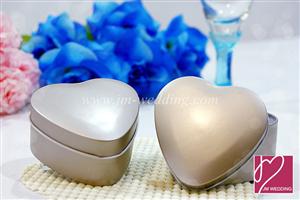 WSB2005 Heart Shaped Tin Containers 